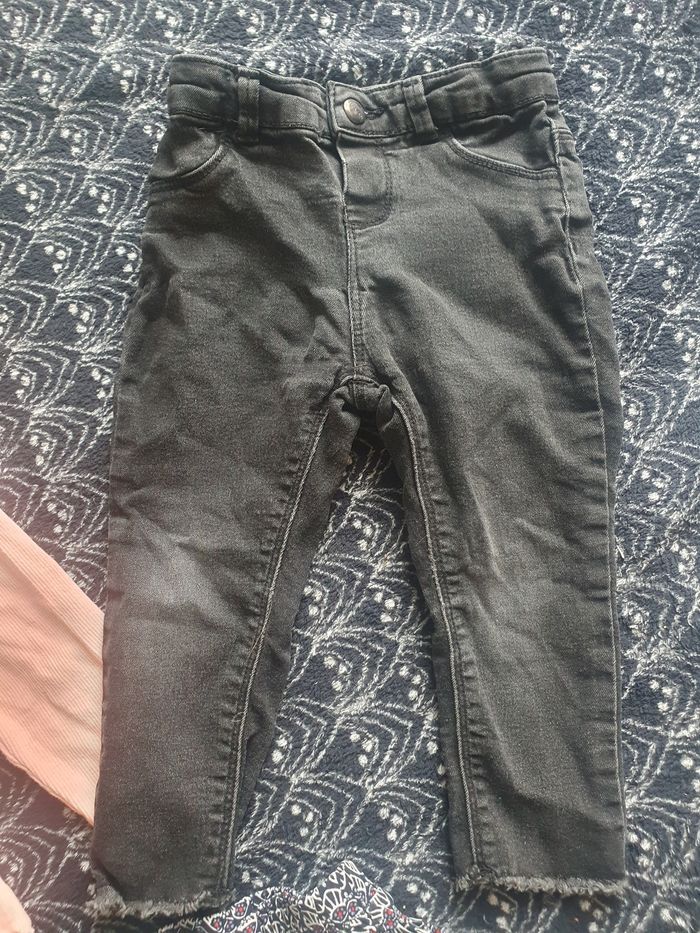 Lot pantalons fille - photo numéro 2