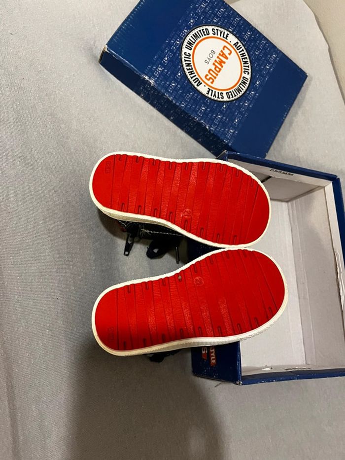 Chaussure taille 21 - photo numéro 5