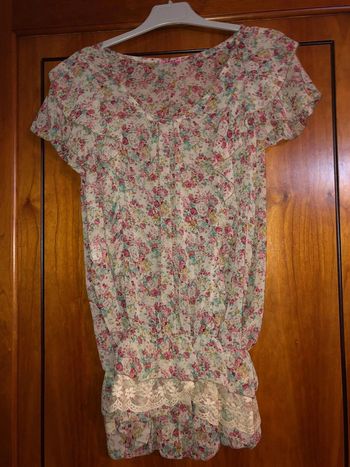 Très jolie blouse fleurie