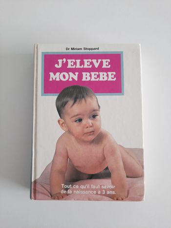 Livre j'élève mon bébé @lora11puericulture