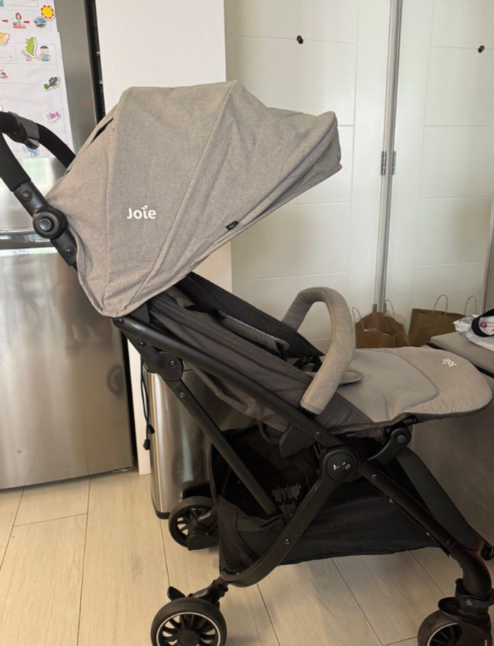 Chariot de voyage pliable automatique à une main Joie Tourist - photo numéro 2