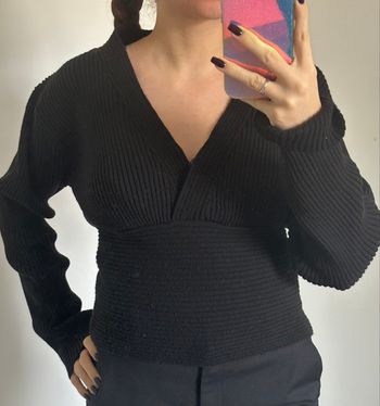 Pull cache cœur noir taille M