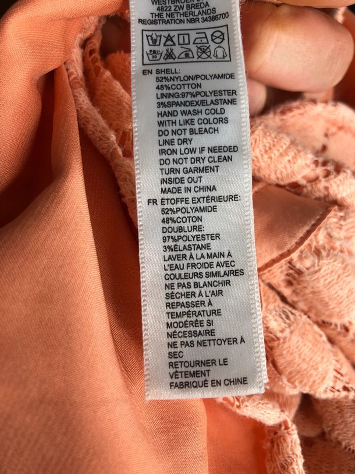 Joli top péplum en dentelle couleur orange pêche taille L - photo numéro 7
