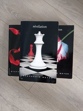 Livre : Révélation Stéphanie Meyer (Twilight Tome 4)