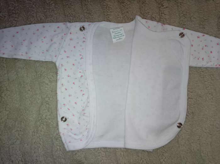 Brassière bébé - photo numéro 2