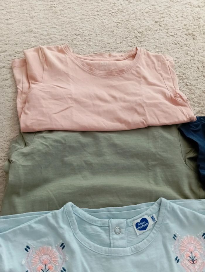 Lot de 7 t shirts - photo numéro 3