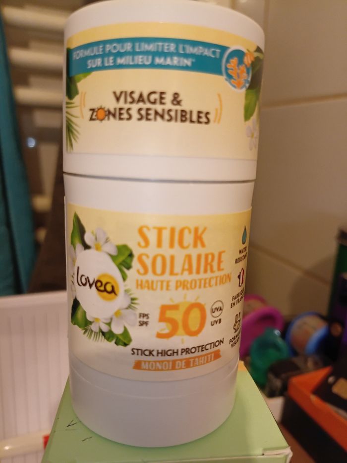 Stick crème solaire SPF50- au monoi de Tahiti- vegan-