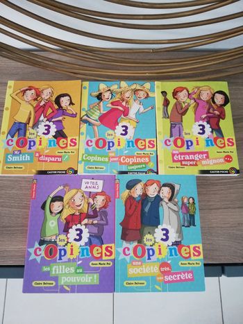 Lot de 5 livres "les 3 copines" dès 8 ans