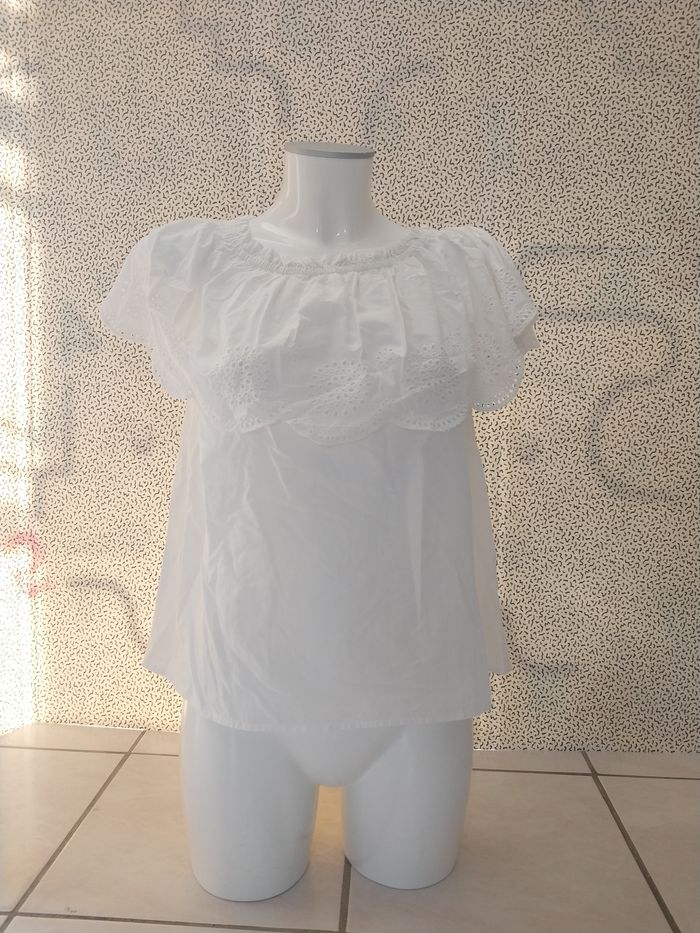 Haut blanc Bizzbee à volants – Taille S
