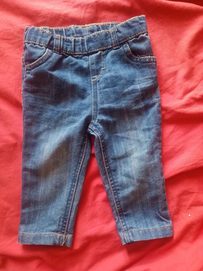 Jean bébé 9 mois