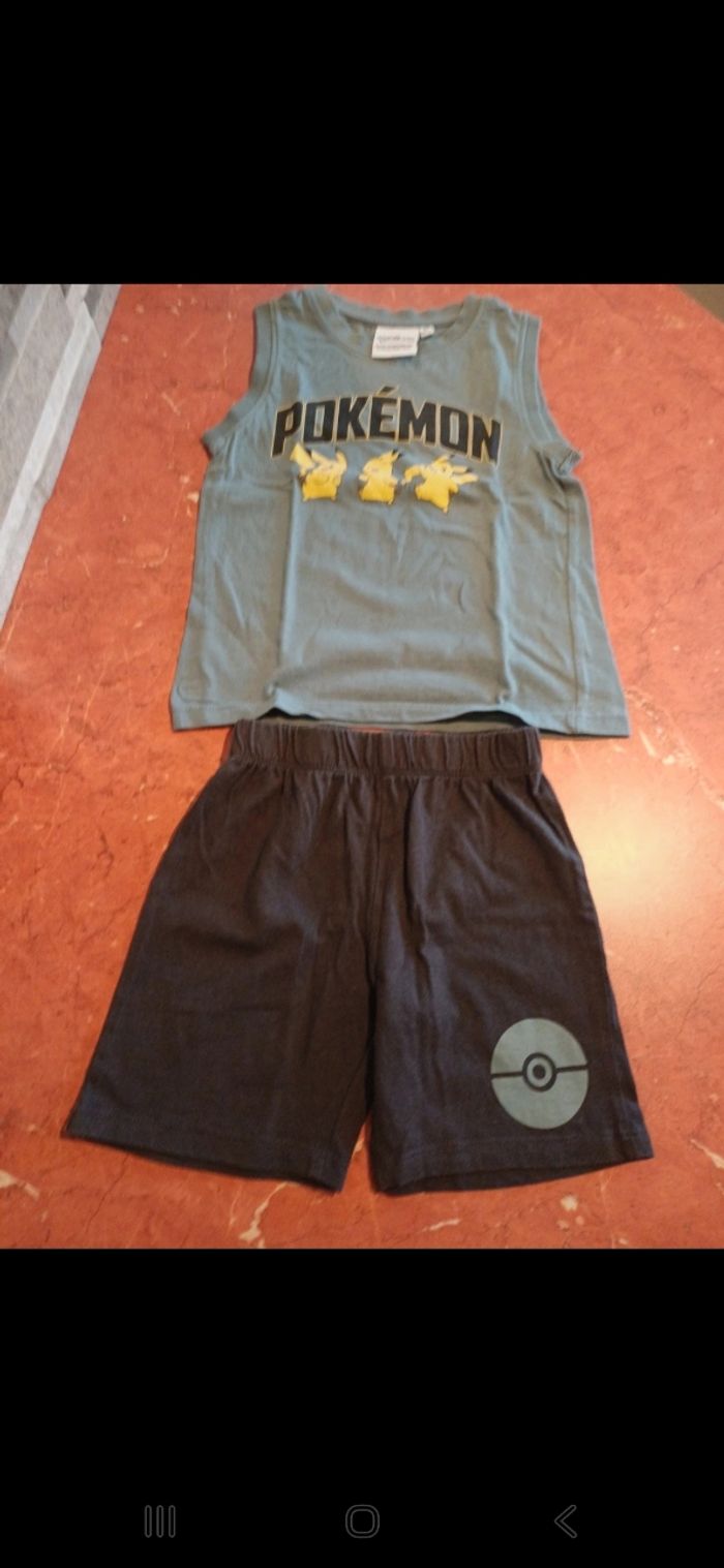 Ensemble garçon taille 4 ans - photo numéro 2