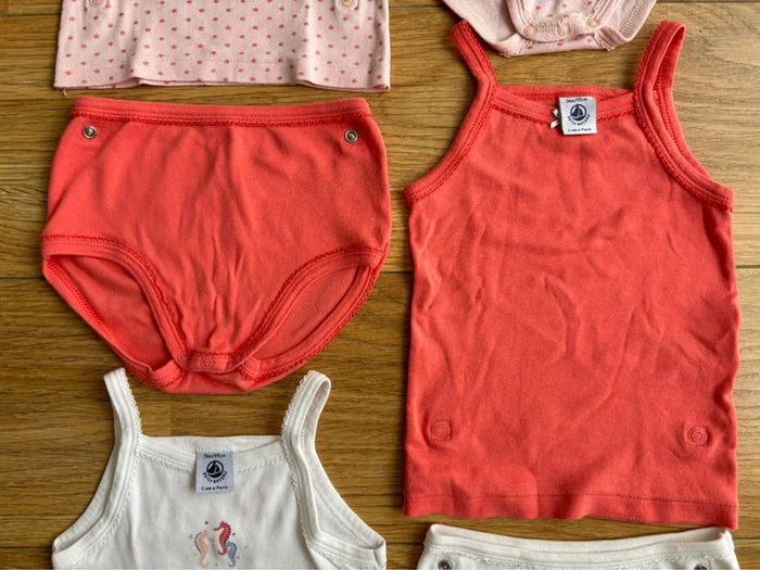 Lot de bodies-culottes 2 en 1 bébé fille Petit Bateau 36M - photo numéro 5