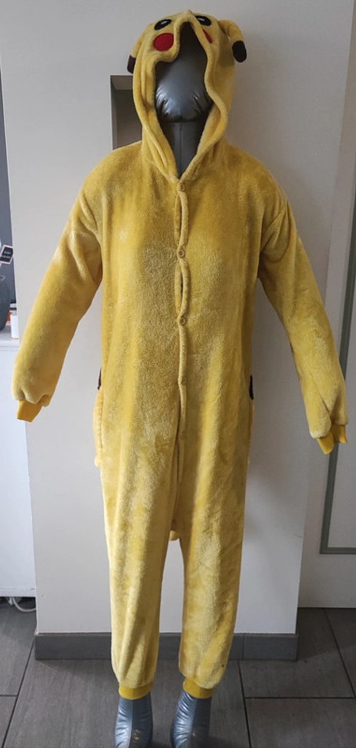 Combinaison chaude Picachu T: S - photo numéro 2