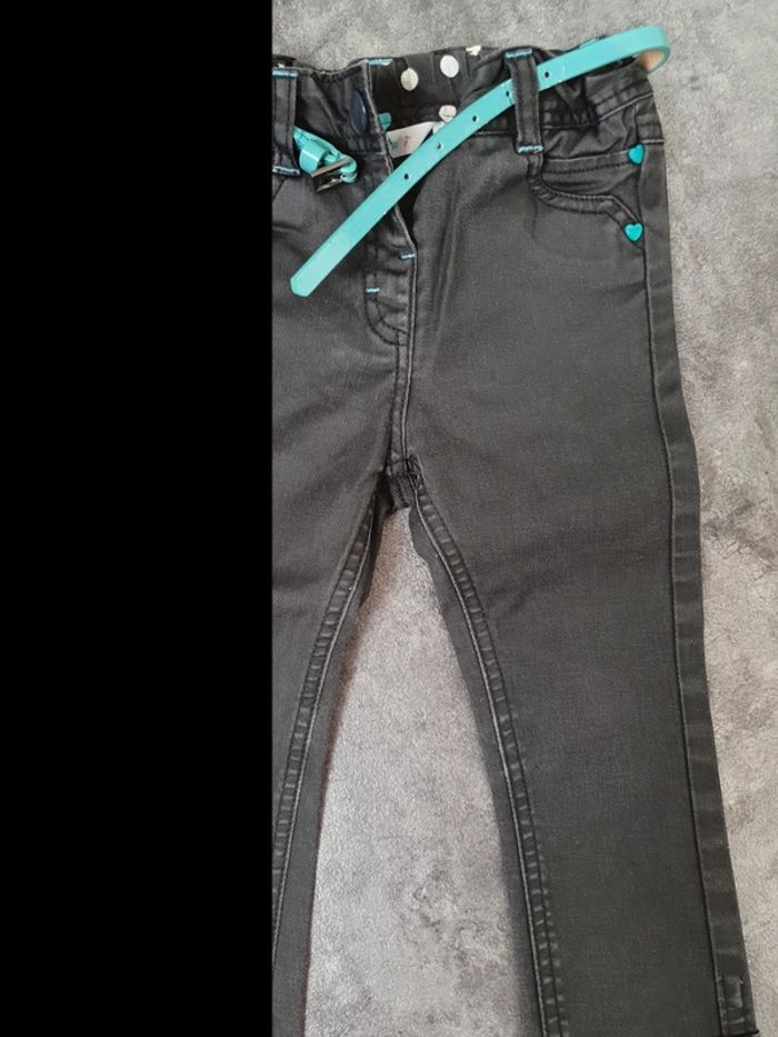 Ensemble bébé fille 24 mois kid kanaï très bon état - photo numéro 6