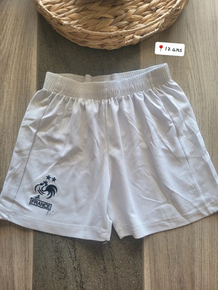 Short 12 ans