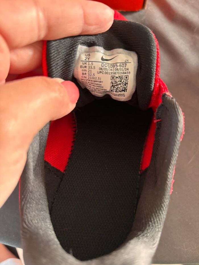 Baskets Nike P.33,5 neuves unisex - photo numéro 8