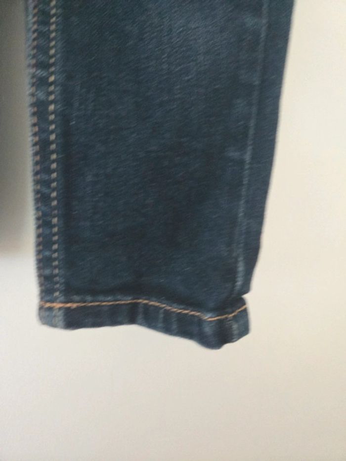 Ensemble Gilet et Jean / Gemo et Tommy Hilfiger 12 mois 👦 - photo numéro 6