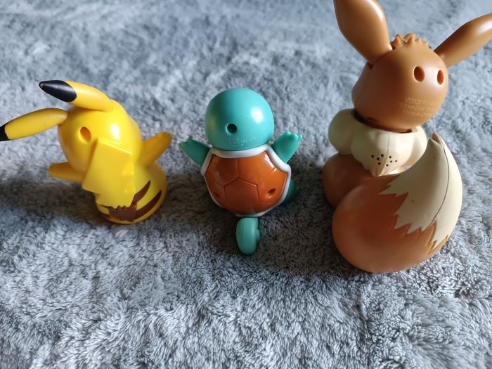 Lot de 3 figurines Pokémon – Pikachu, Carapuce & Évoli ⚡✨ - photo numéro 6