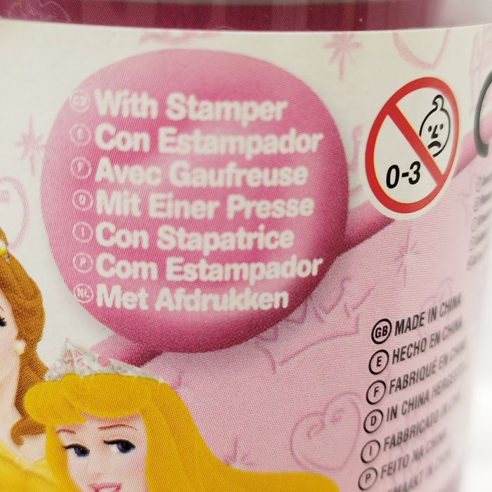 Pâte à modeler avec gaufreuse Cendrillon - photo numéro 3