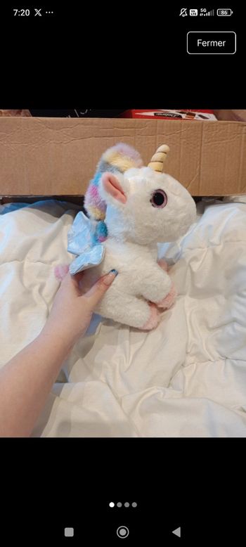 Peluche licorne 