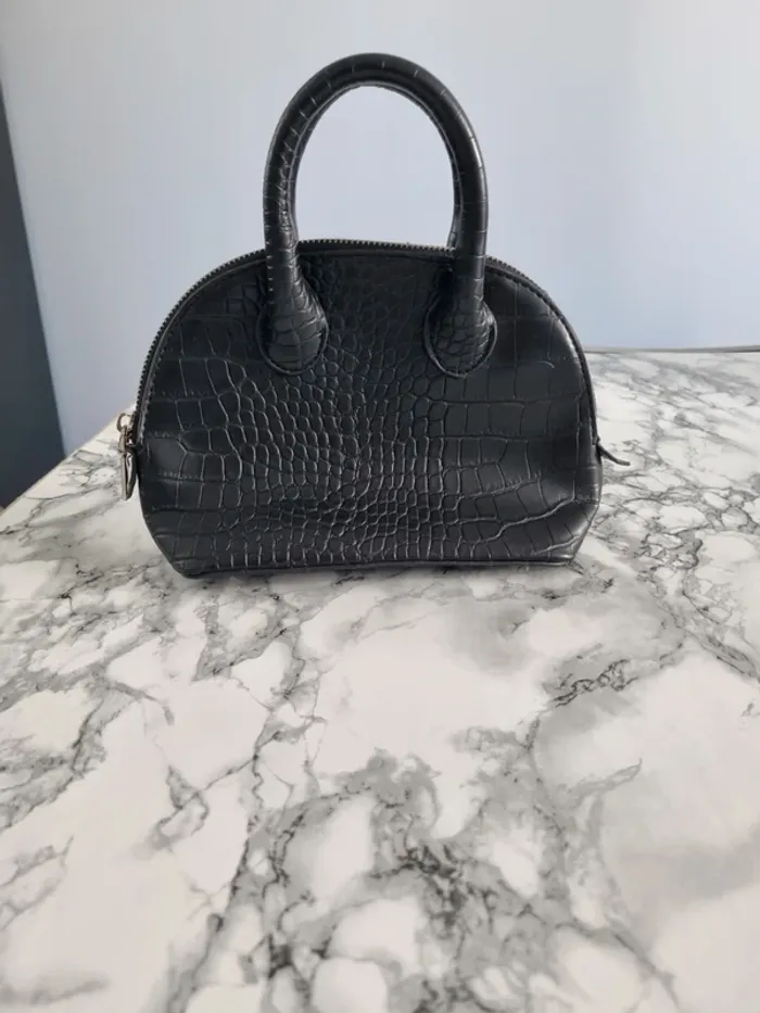 Petit sac en similicuir noir Shein - photo numéro 2