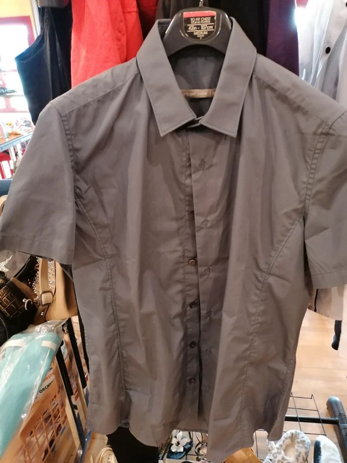 Chemise manches courtes