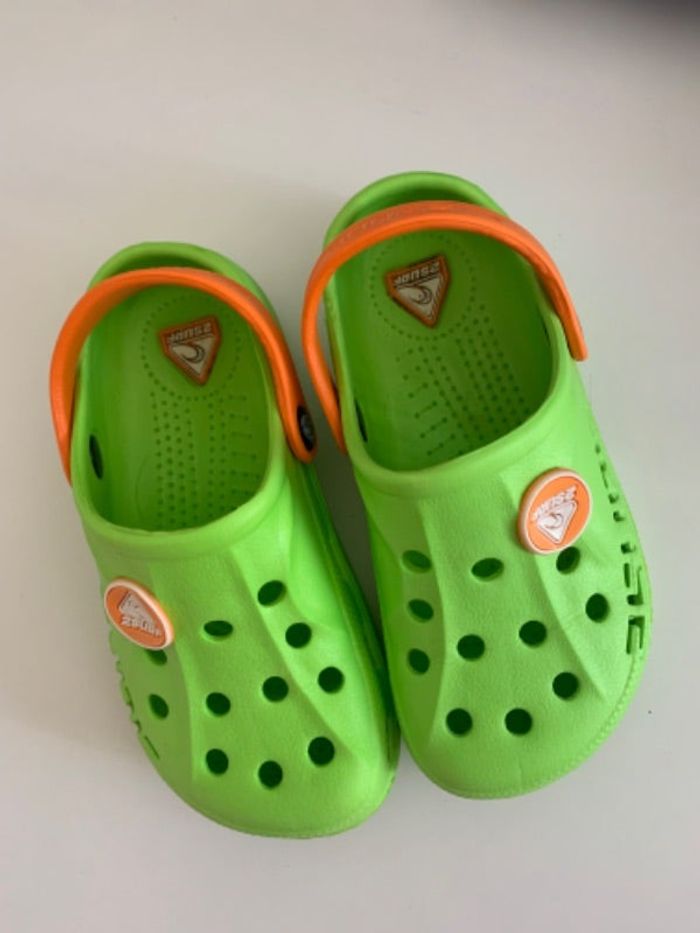 Sabots garçon type crocs