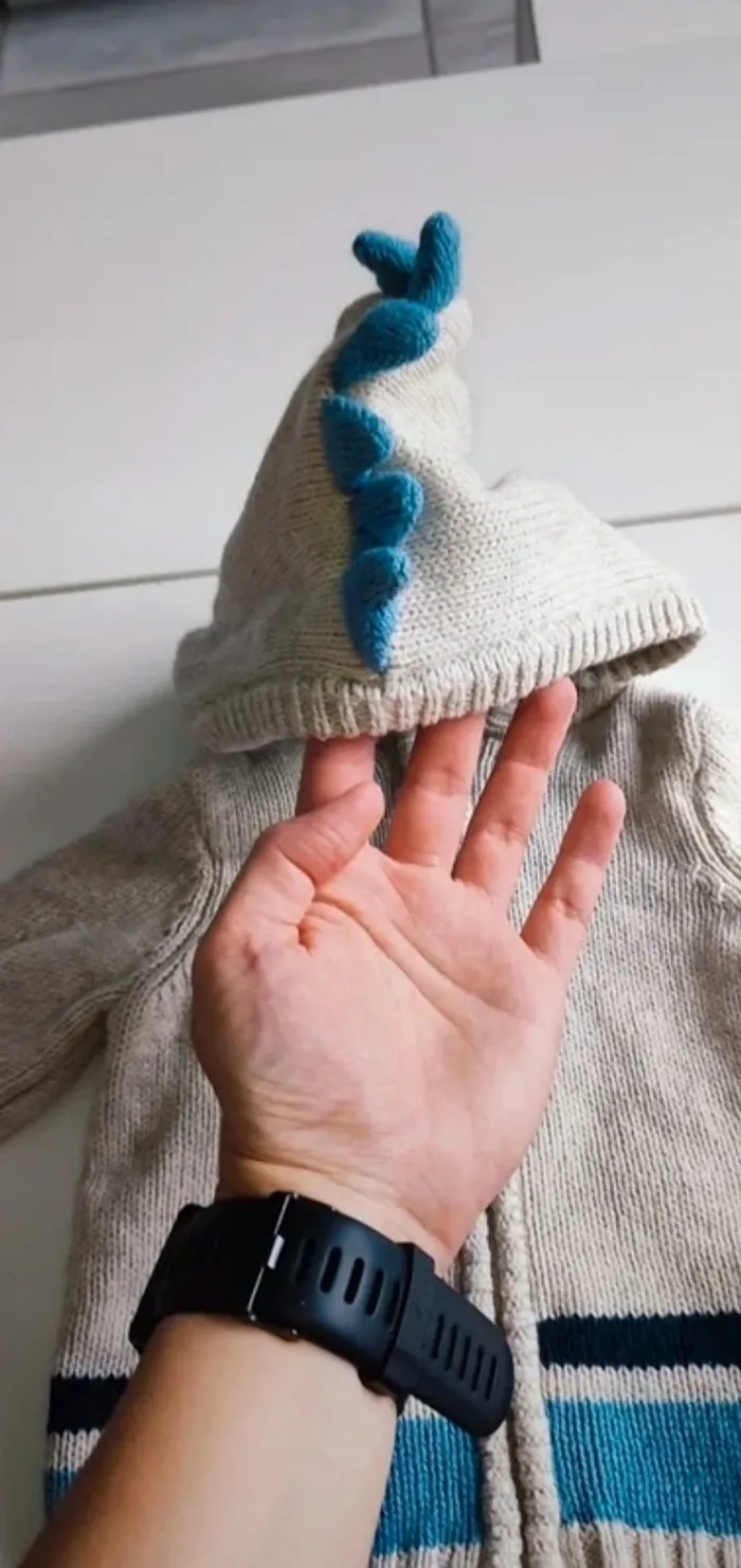 Très joli gilet zippé, comme neuf, de la marque Sergent Major - taille 9 mois - photo numéro 3