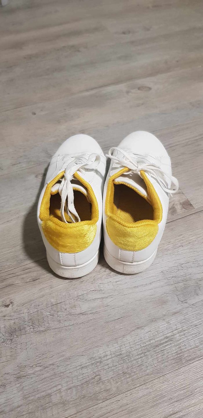 Basket bicolore - photo numéro 3