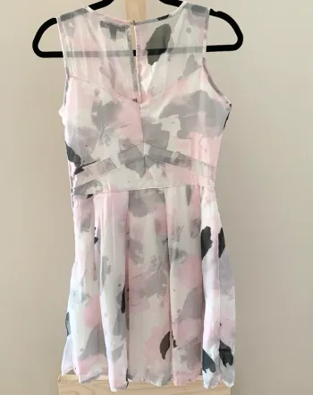 Robe sans manches pastel – Jennifer – Taille M
