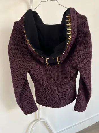 Gilet veste blouson à capuche violet aubergine Alfredo Villalba