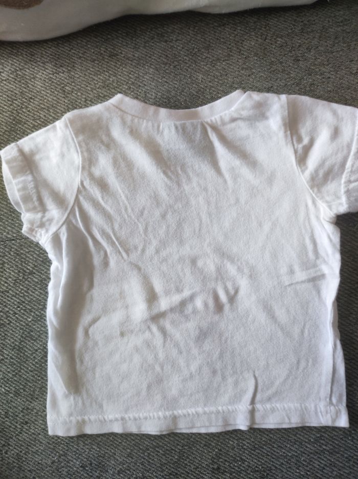 T-shirt 6 mois - photo numéro 3