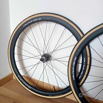 ROUES À DISQUE SHIMANO DURA ACE R9270 C36