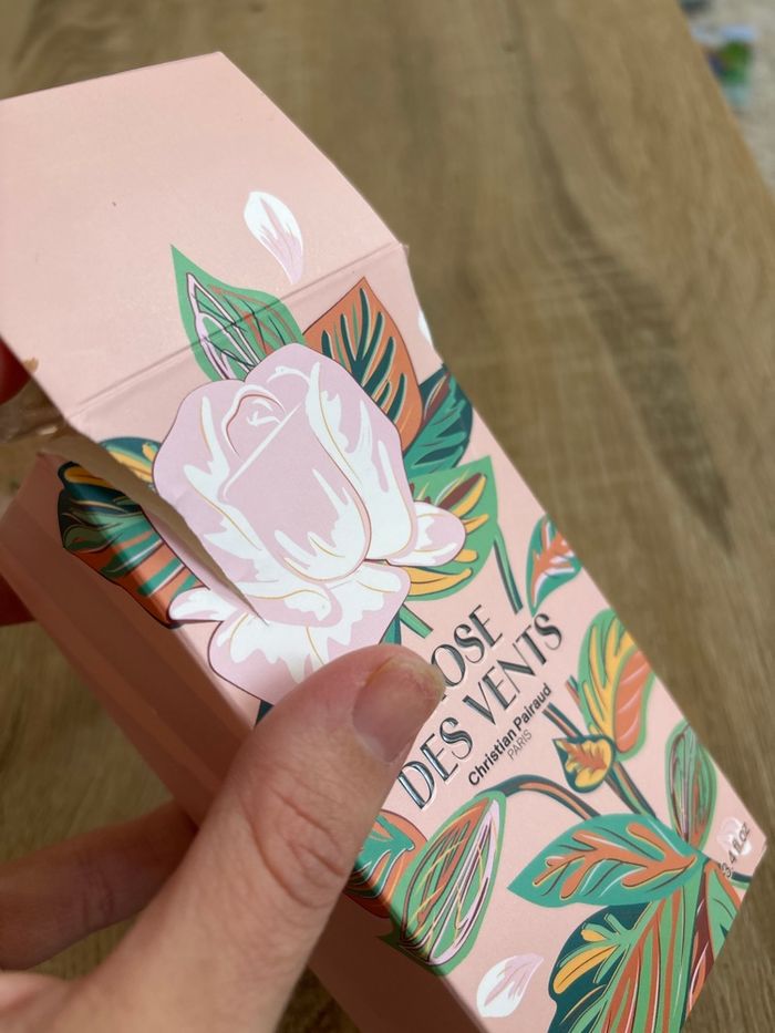 Parfum « Rose des vents » - photo numéro 2