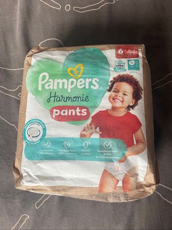 Couches Pampers Pants taille 6