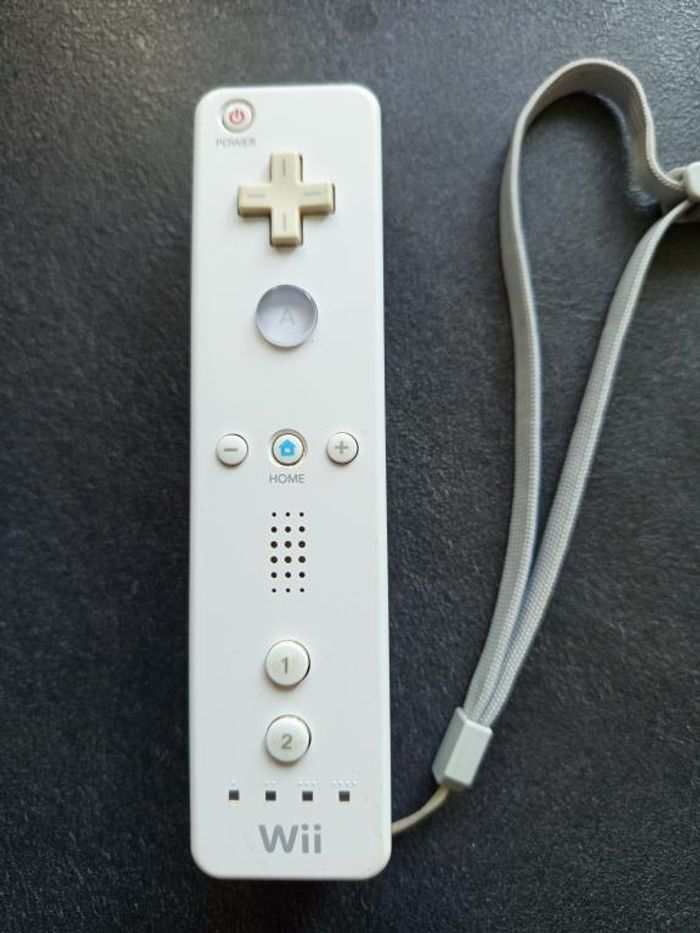 Nintendo - Wii - Wiimote