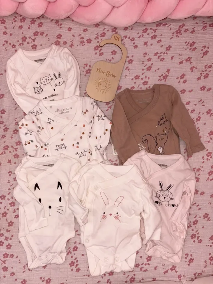Lot vêtement bebe taille 1 mois - photo numéro 12