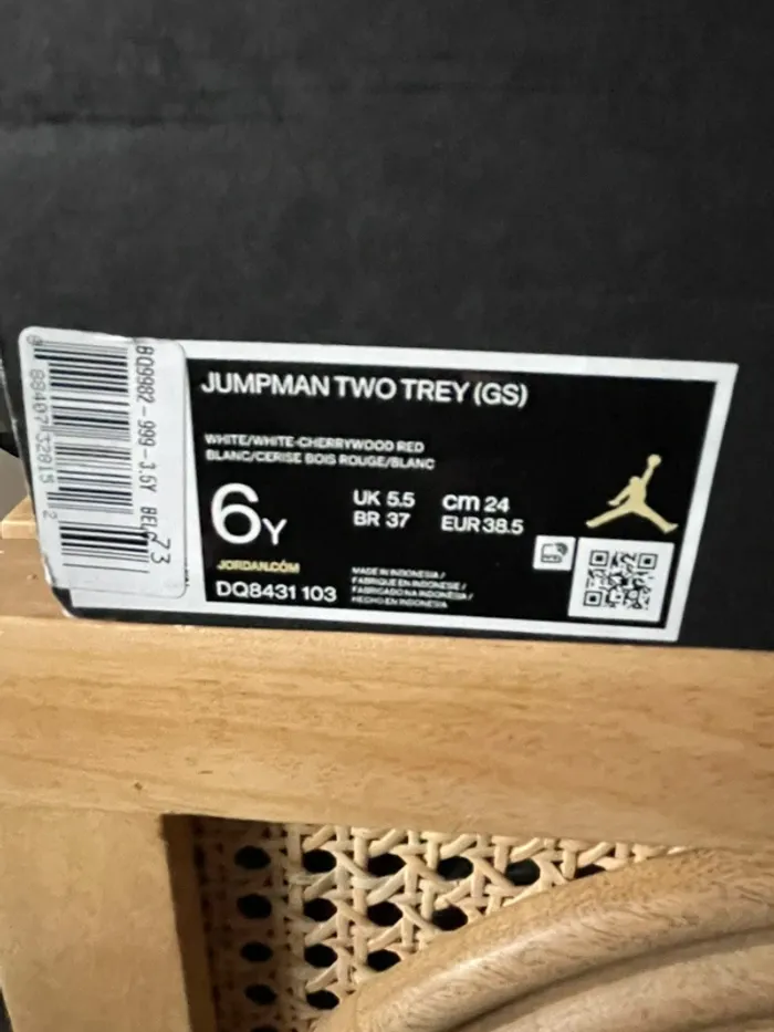Jordan édition jumpmann taille 38,5 - photo numéro 7