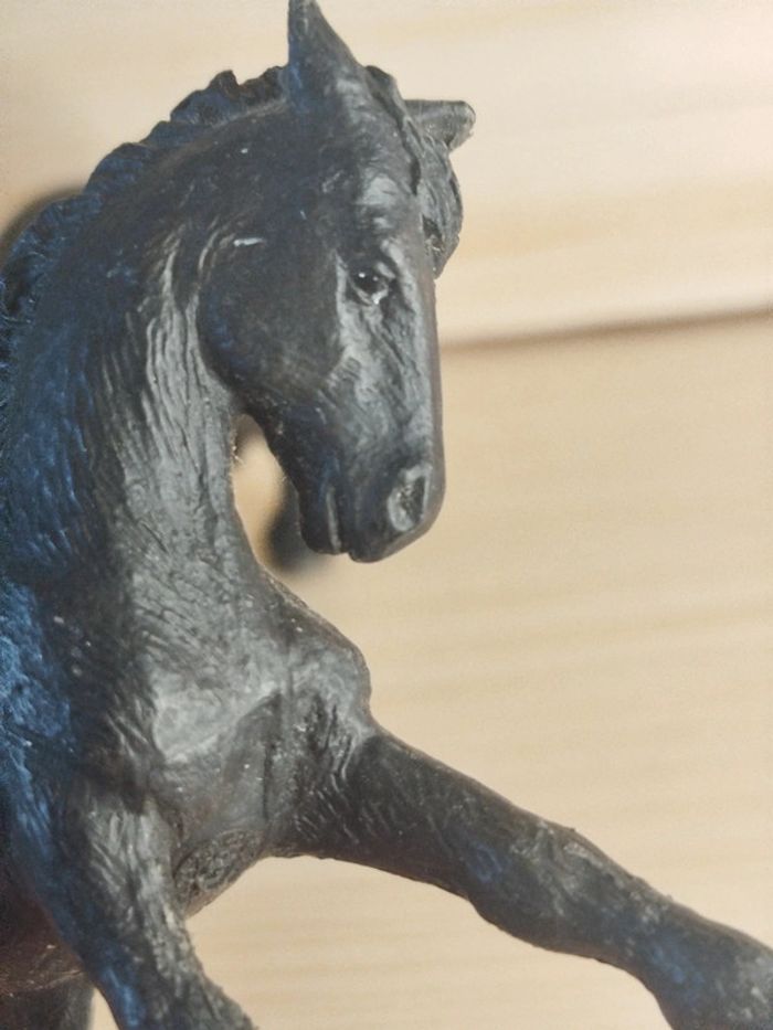 Schleich Jument et son poulain Frison Figurine Animal équidé - photo numéro 5