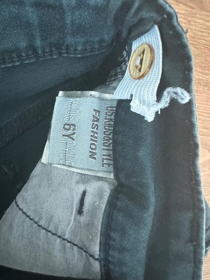 Short noir 6 ans - photo numéro 5