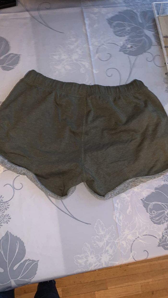 Short H&M taille M - photo numéro 2