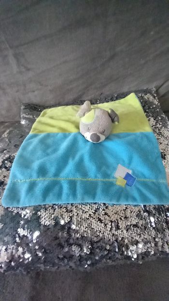 Doudou carré chien  Dou Kidou.