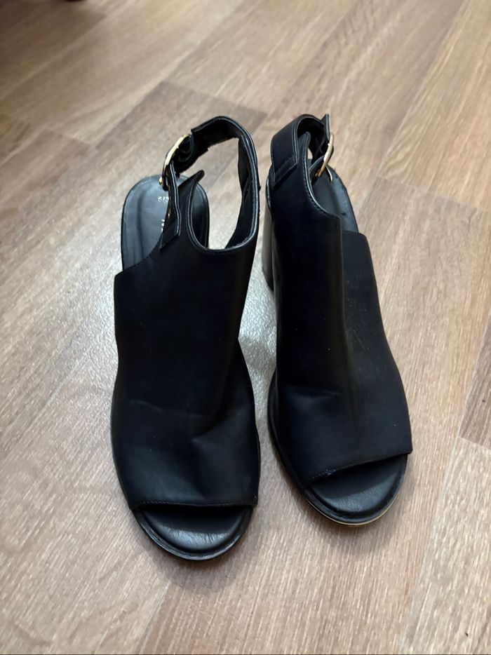 chaussure à talon - photo numéro 2