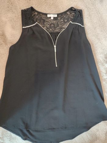Débardeur noir dentelle taille 36