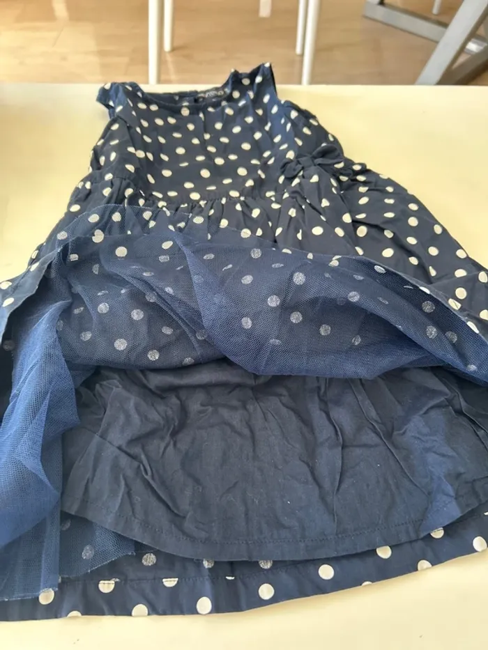 Robe bleu marine à pois blanc sans manche - photo numéro 3