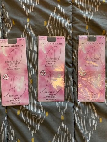 Lot de 3 packet de chaussettes collants neuf