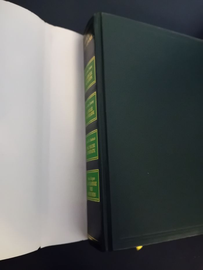 Livre 4 histoires - photo numéro 4