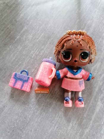 Poupee LOL surprise