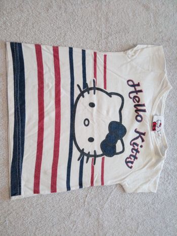 Tee-shirt Hello Kitty 2 ans (réf perso F-F42)(familleac72)