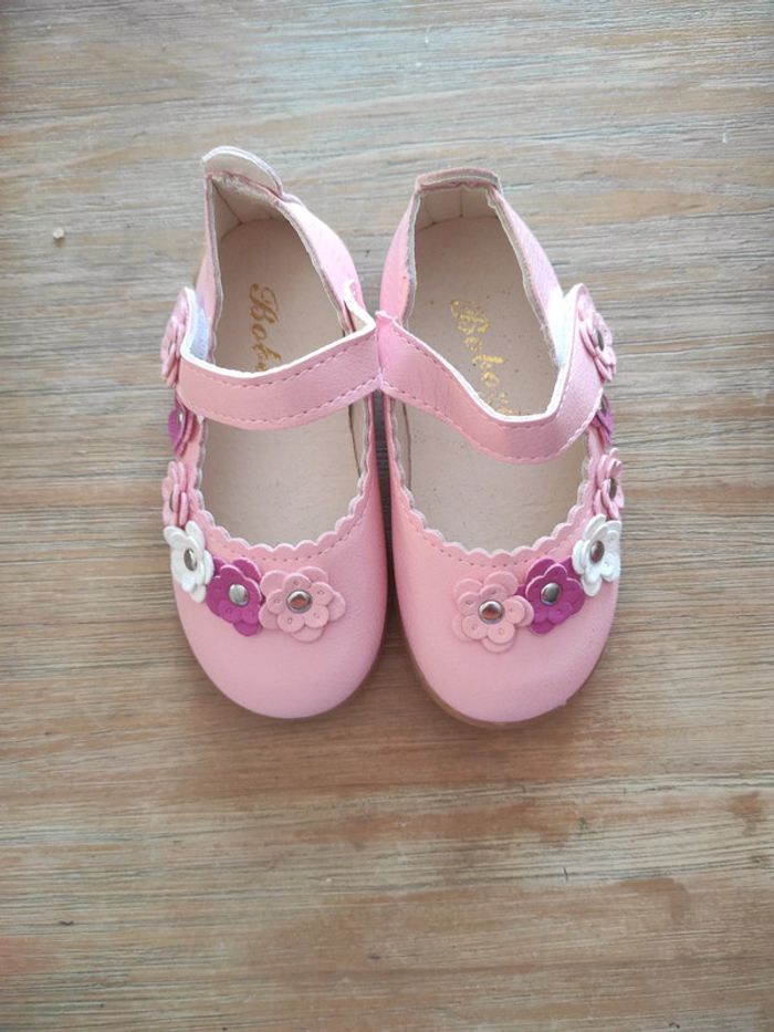 Ballerine enfant rose à fleurs pointure 24 neuve - photo numéro 2